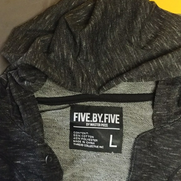 Short sleeve hoodie - Picture 3 of 4